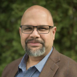 Headshot of Shashi Jain